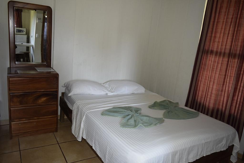 Villas Maria Luisa Увита Экстерьер фото