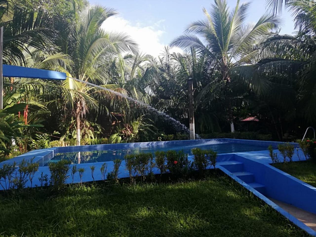 Villas Maria Luisa Увита Экстерьер фото